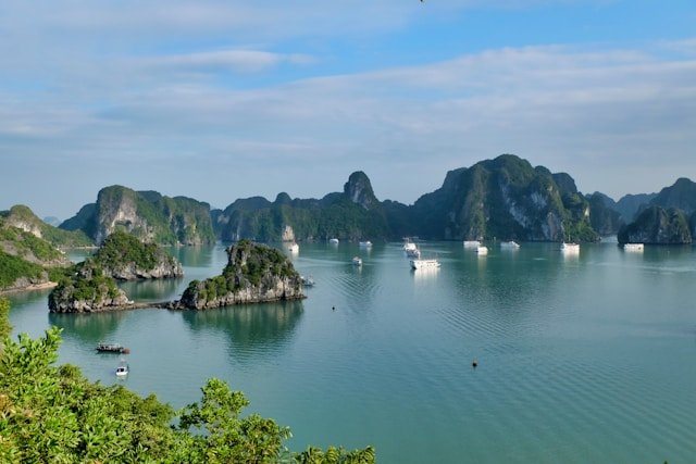 Ha Long Bay Cruise - Scenic Vietnam Holidays for Indian Tourists
