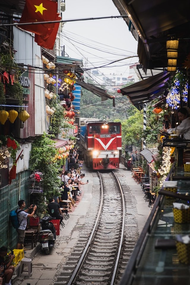 Vietnam E-Visa Assistance and Tour Bookings in Mumbai